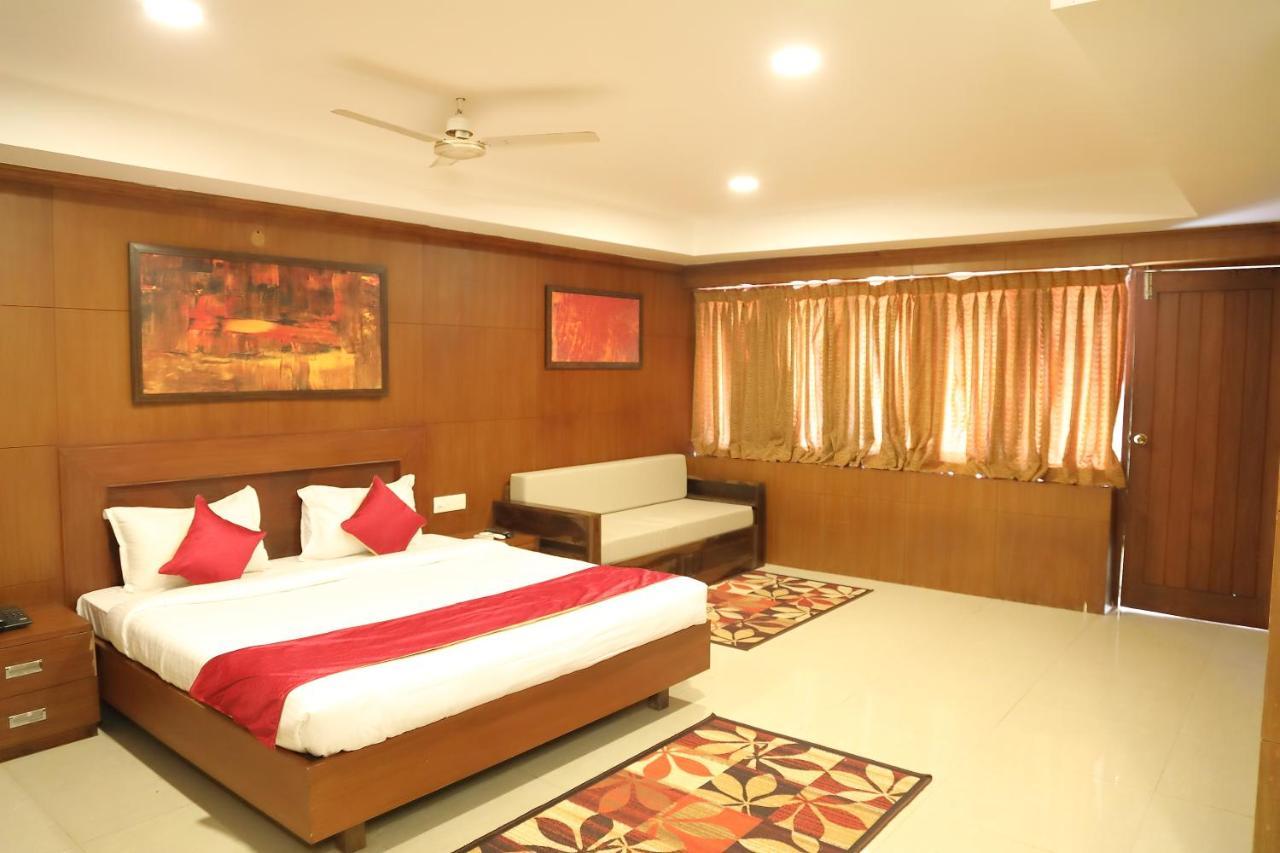 Celebrity Resort Chennai Tambaram Екстериор снимка
