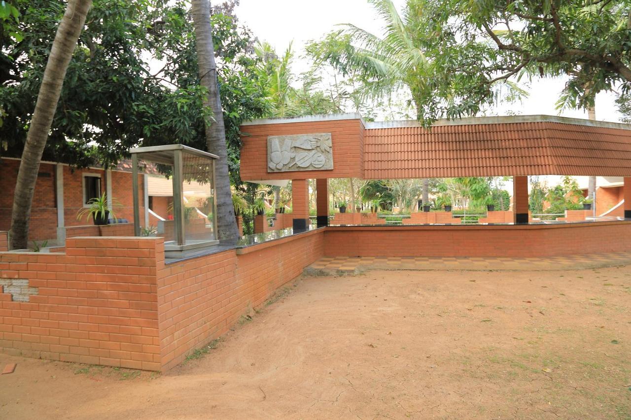 Celebrity Resort Chennai Tambaram Екстериор снимка